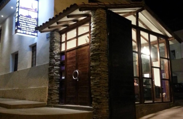 La Cabaña Hotel