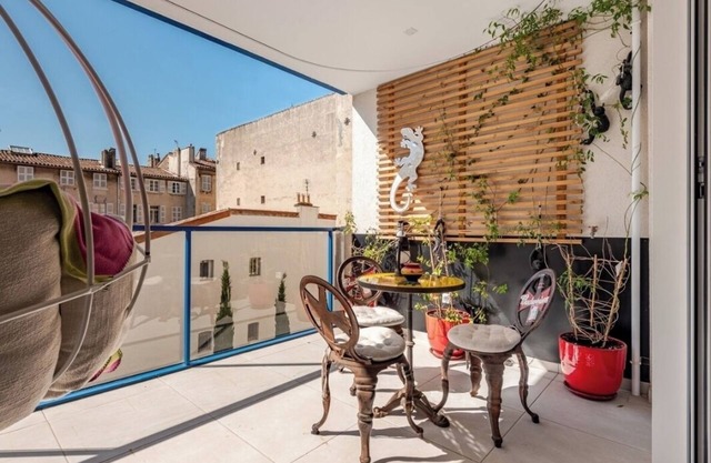 La Casa de Marseille