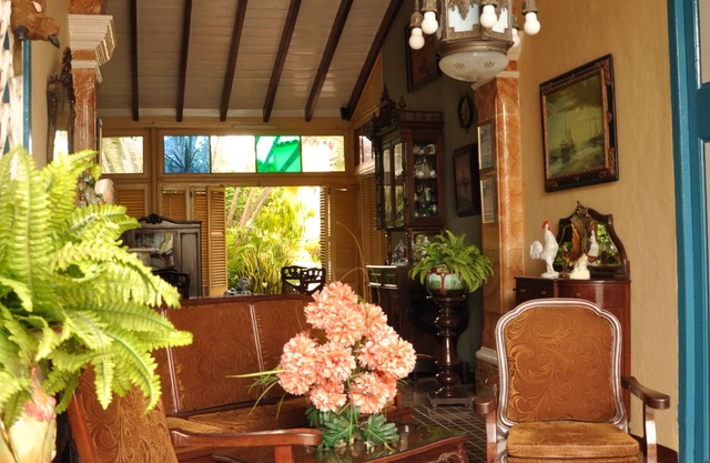 La Estancia Hostal