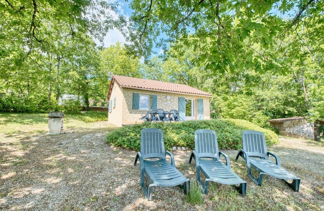 La Gariotte – Friendly Holiday Home with Shared Heated Pool in the Heart of the Périgord Noir