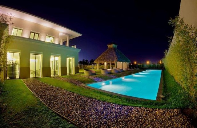 La Isla Residences