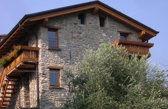 La Pace: the paradise of relax, 3 terraces lake view and a fireplace