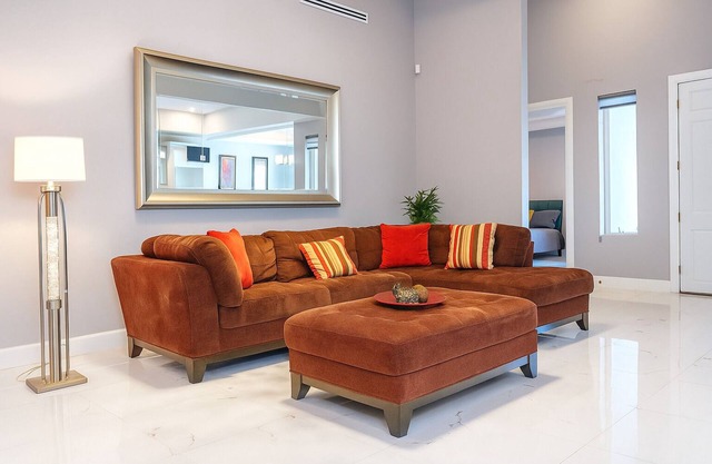 La Serenidad: w'2 King Beds.EV Port.300mbs wifi.Yard Space & Pet Friendly