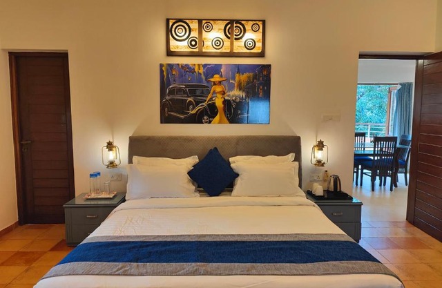 La Sunila 1 BHK Executive Suite by iTvara