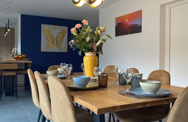 La Villa du GOLFE On the edge of the Golf course, 5 minutes from the beaches and 15 minutes from Ile au Moines