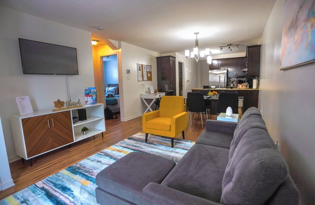 Lacay Apartement - Modern 1 or 2 bedrooms unit