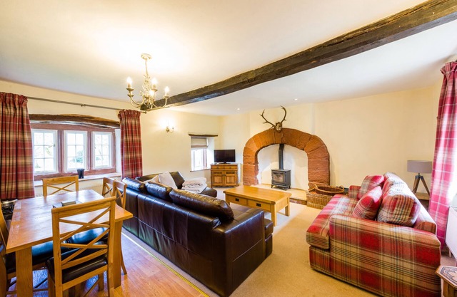 Lady Anne's Cottage No. 1