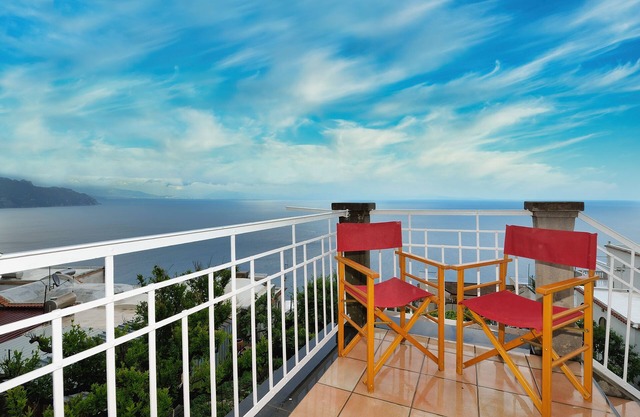 Lady Gilda, beautiful apartment with terrace overlooking the sea