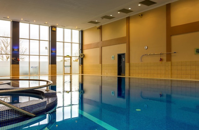 Lady Gregory Hotel & Swan Leisure Club