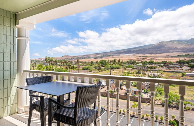 Lahaina Shores 504: West Maui Mountain View