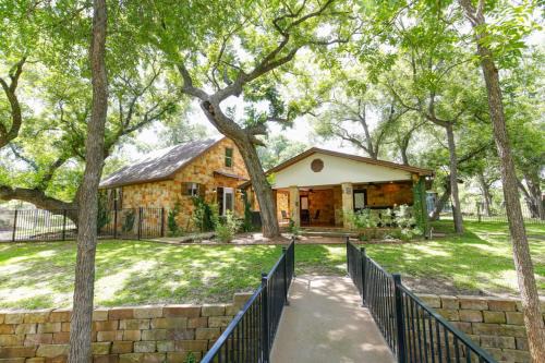 Lake LBJ 4BR Home w/Boat Deck, Huge Yard