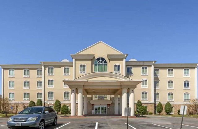 Lake Texoma Inn and Suites to match IHG