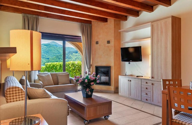 Lake-view Holiday Home in Scanno with Garden and Fireplace