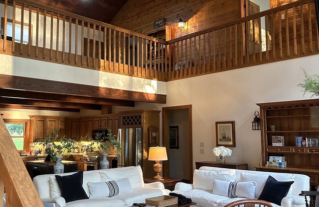 Lakefront, 4Bdr+Loft, 3Ba, Boat Ramp, Golf, Ping Pong, Foosball, No Pets