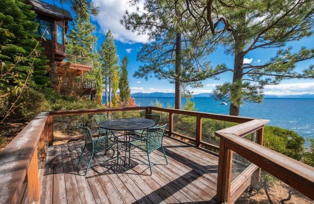 Lakefront Retreat in Tahoe City- large home in Dollar Point