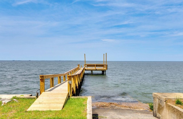 Lakefront Retreat w/Game Room & Private Dock!