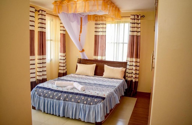Lakeview LUX Apartment