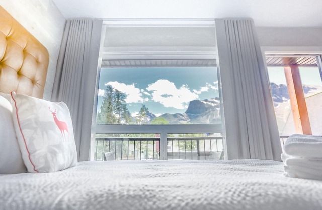 Lamphouse I King Room with View