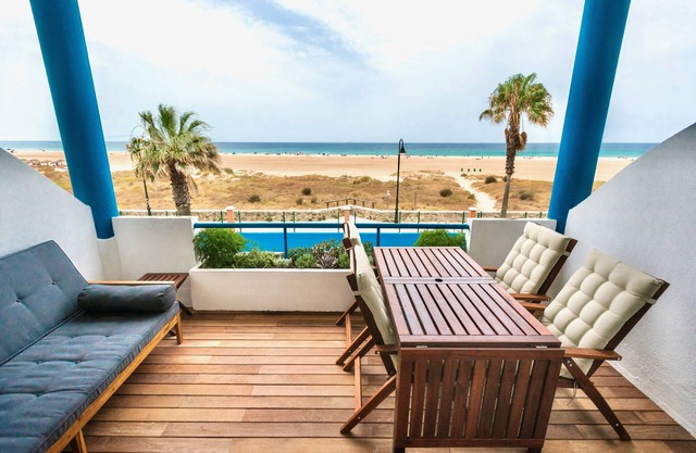 Lances Beach Penthouses, Apartment floor 1 (not penthouse)