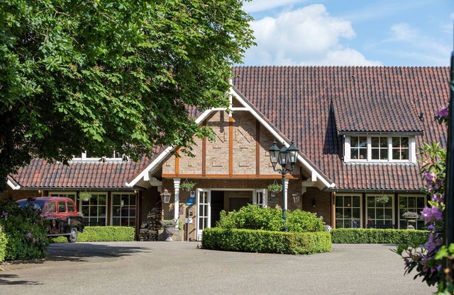 Landhuishotel & Restaurant De Bloemenbeek
