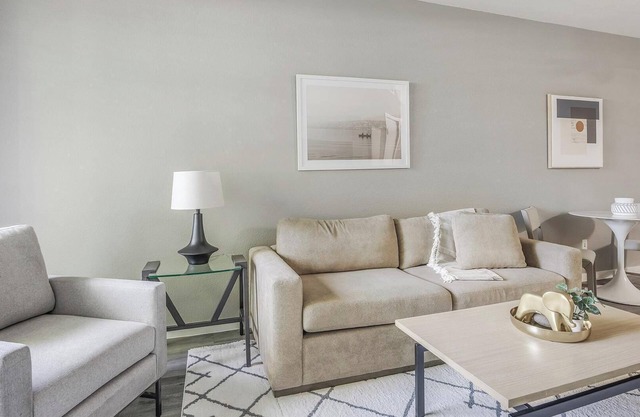 Landing | Amazing 1BD, Rooftop Lounge, Gym