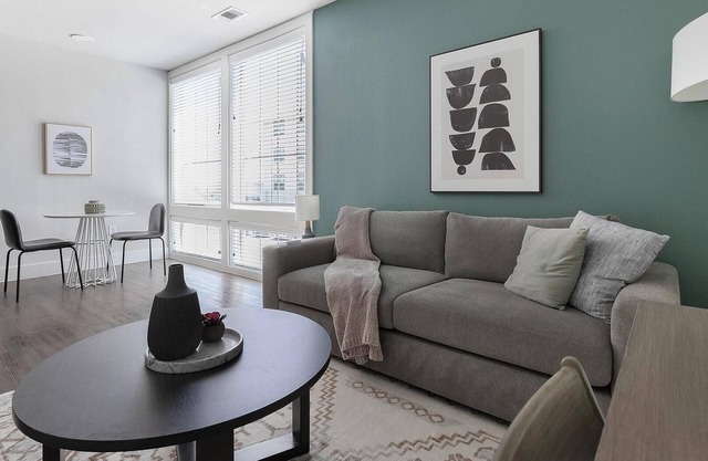 Landing | Amazing 1BD, Gym, Pool