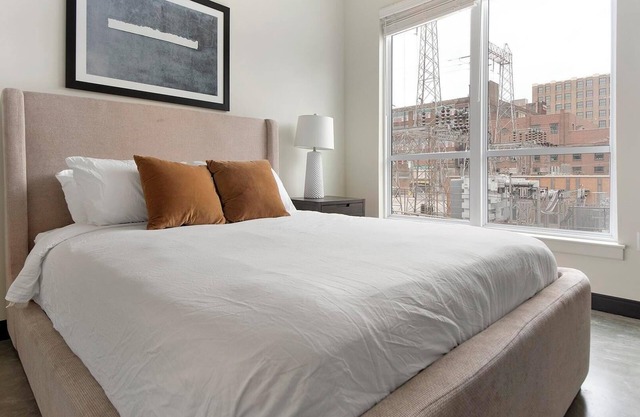 Landing at 11th & Spruce - 1 Bedroom in Downtown