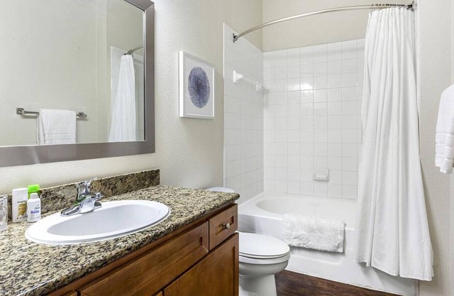 Landing at Falconhead - 1 Bedroom in Falconhead