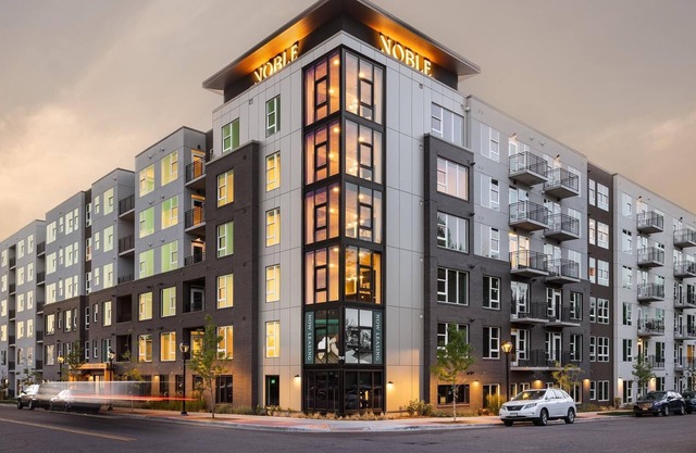 Landing at Noble - 1 Bedroom in Englewood