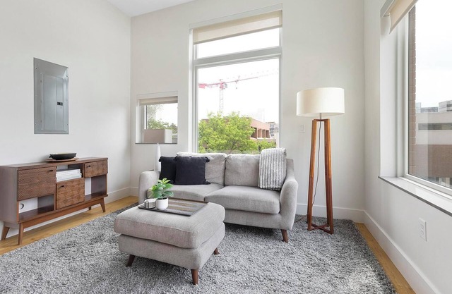 Landing at Studio 135 - 1 Bedroom in Cherry Creek
