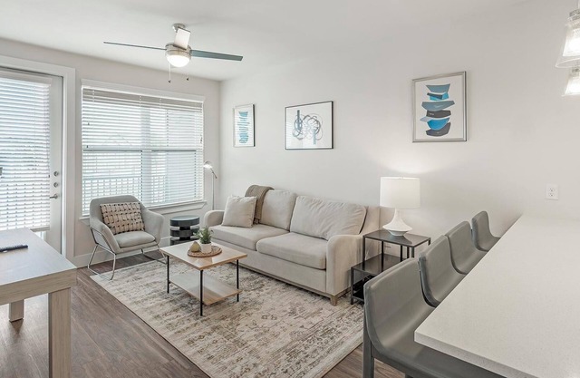 Landing | Beautiful 1BD, Pool, Clubhouse