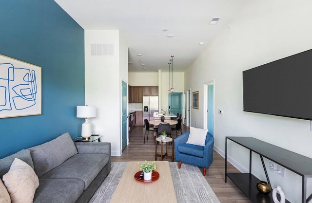 Landing | Beautiful 1BD, Gym, Clubhouse