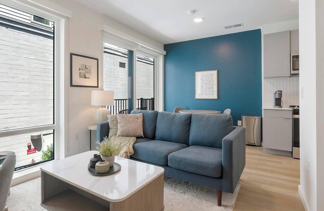 Landing | Incredible 1BD, Gym, Pool