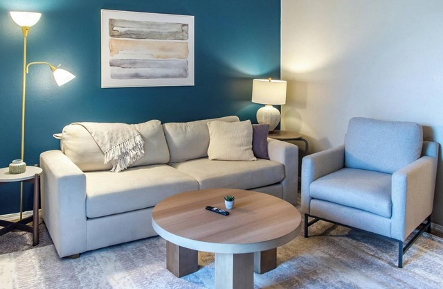 Landing | Incredible 1BD, Gym, Clubhouse