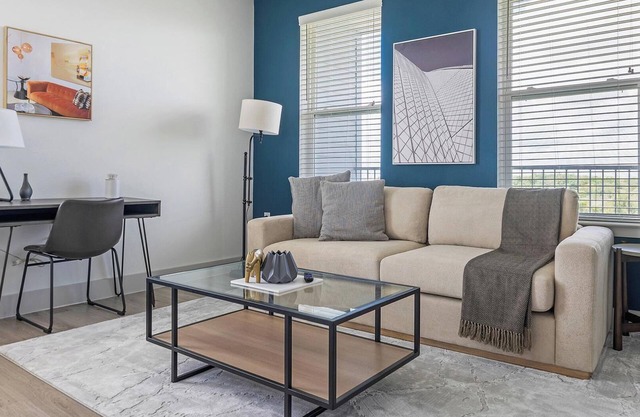 Landing | Modern 2BD, Gym, Pool