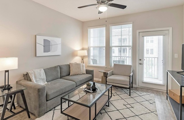 Landing | Spectacular 2BD, Pool, Gym