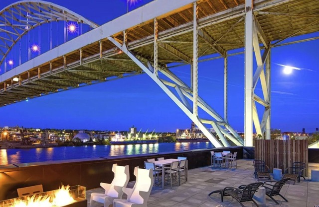 Landing | Spectacular 1BD, Rooftop Lounge, Gym