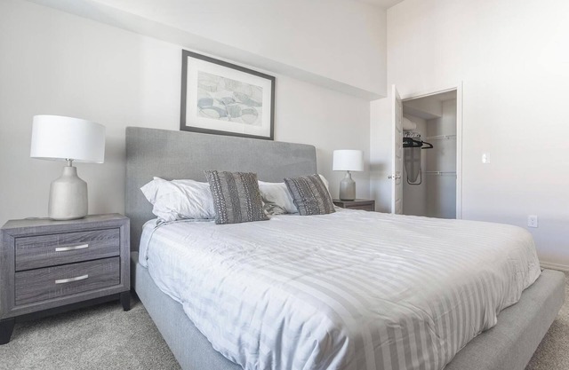 Landing | Stunning 2BD, Gym, Game Room