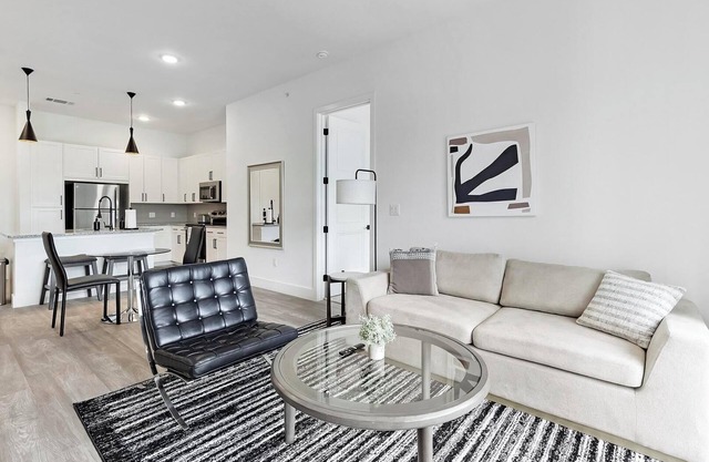 Landing | Stylish 2BD, Gym