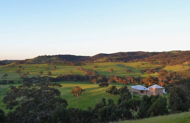 Lapito House - a pet friendly restored stone farmhouse