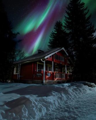 Lapland aurora riverside lodge