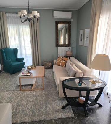 Large 1 bedroom Penthouse with Large Terrace