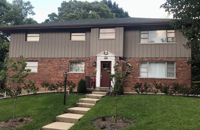 Large 3 BR On Quiet Street. Perfect For Families!