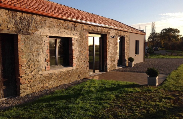 Large country cottage, full of Nature, the Ocean 15 minutes, Nantes 1/2 hour