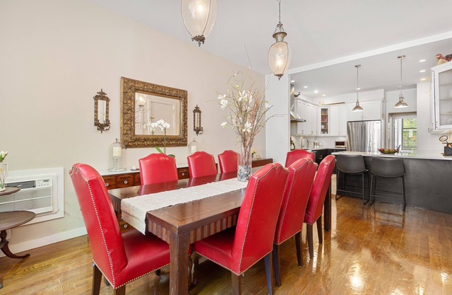 Large Duplex in private townhouse with movie screen!