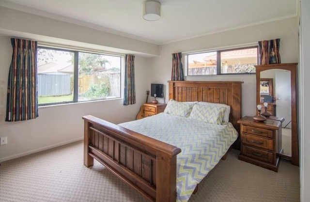 Large house centrally located and by the beach