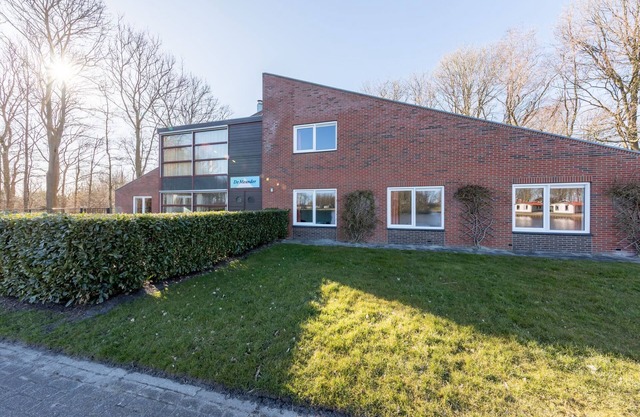 Large Pet-Friendly Lodg