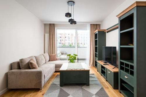 Lazurowa Deluxe Apartment by BookingHost