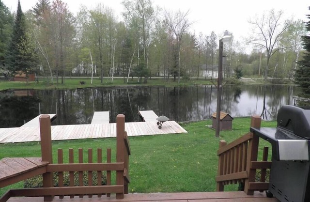 Lazy Acorn "The Yellow Perch" on Lake Mitchell