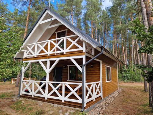 Leśny Domek Rotembark z prywatnym jacuzzi